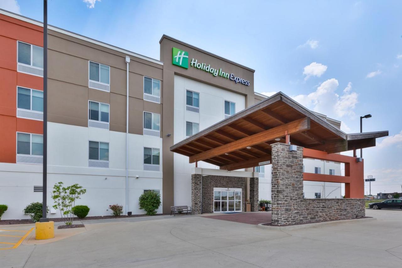 Holiday Inn Express & Suites - Effingham By Ihg Dış mekan fotoğraf