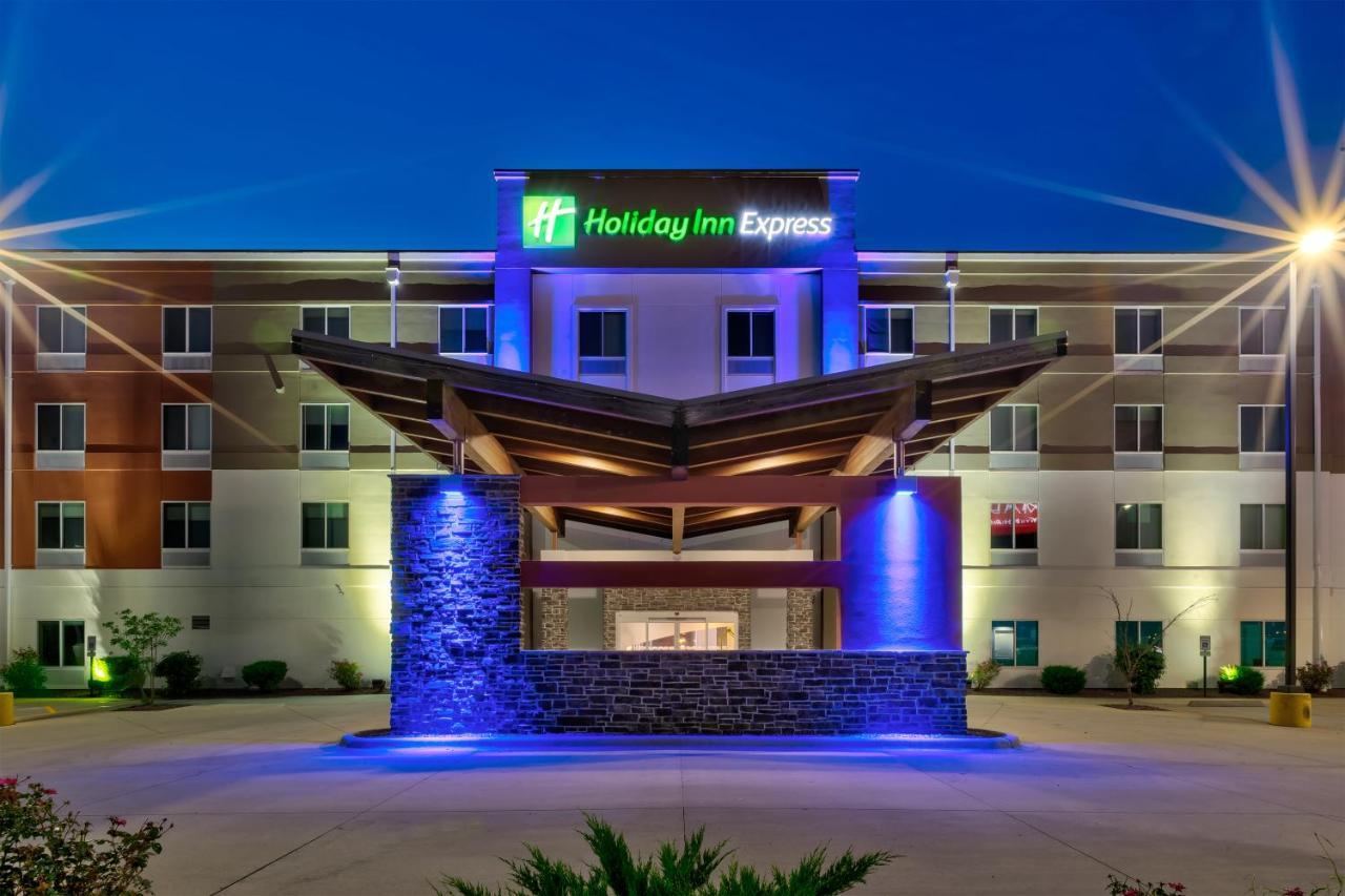 Holiday Inn Express & Suites - Effingham By Ihg Dış mekan fotoğraf