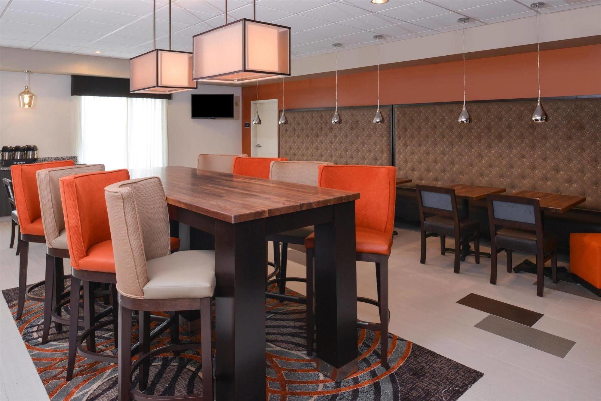 Holiday Inn Express & Suites - Effingham By Ihg Dış mekan fotoğraf